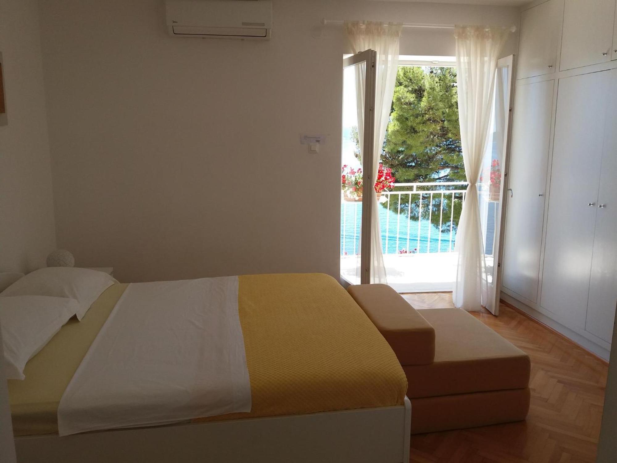 Apartments Jakovic Brela Chambre photo