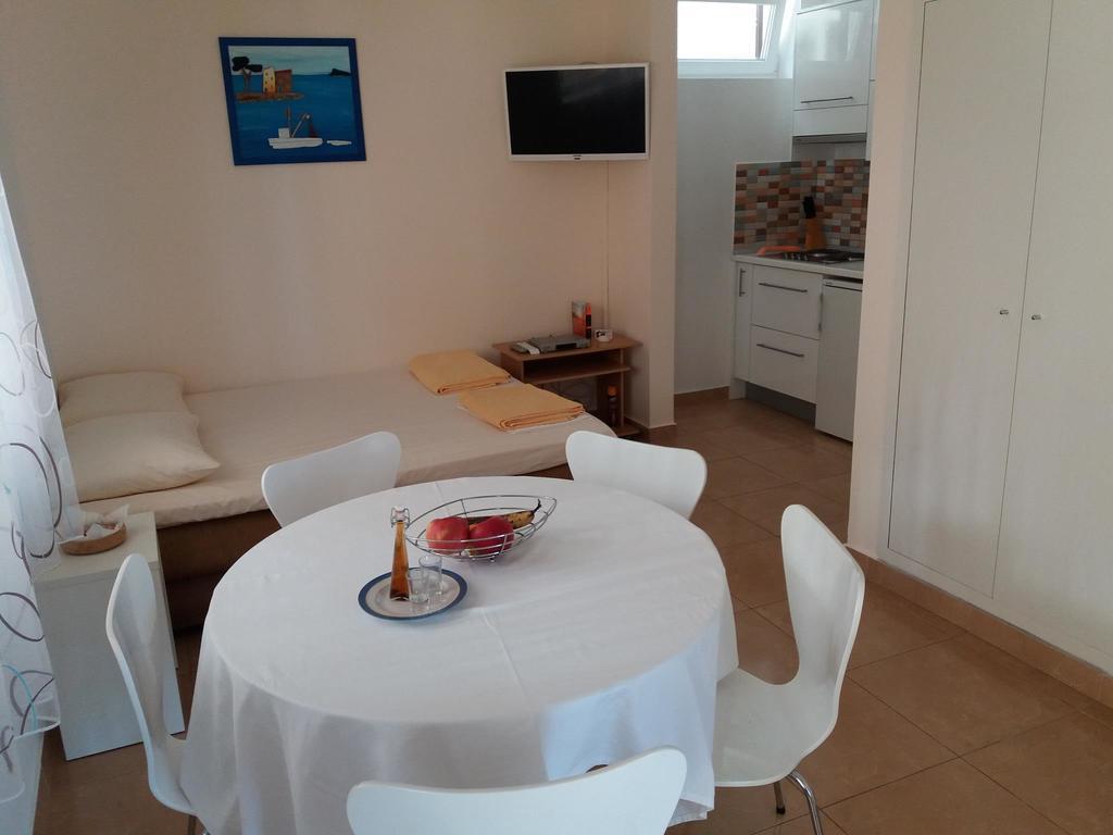 Apartments Jakovic Brela Extérieur photo
